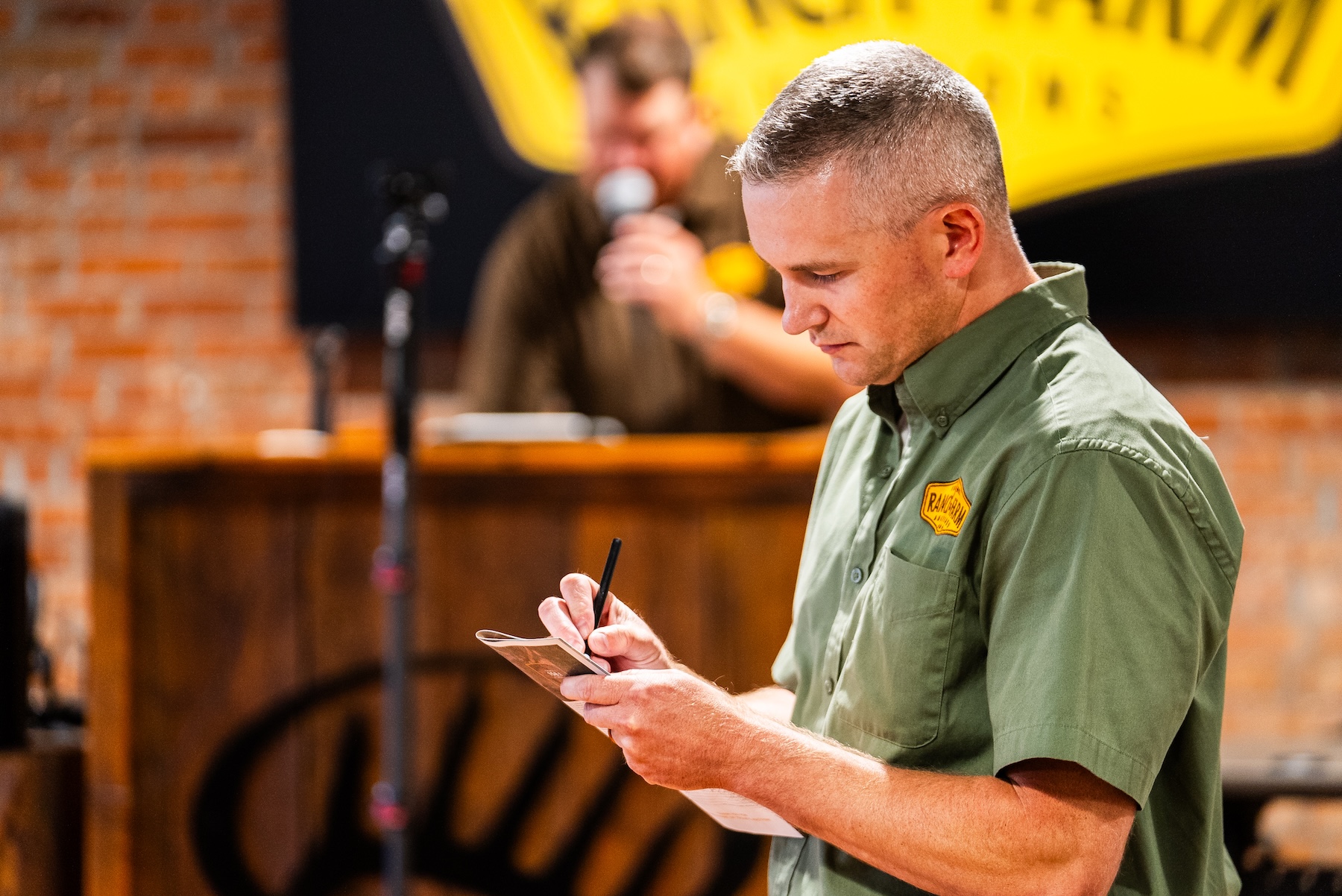 Featured Image for What Does a Ringman Do at a Land Auction?